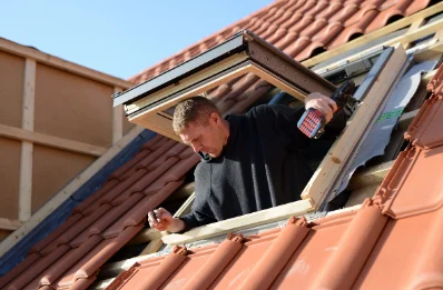 Pose de fenêtres de toit Velux à Balledent